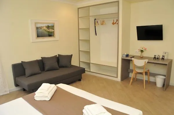Migdal Luxury Suites Roma Testaccio 0*, Rome Italië